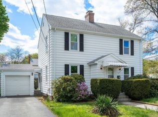 5 Olde Field Rd, Newton, MA 02459