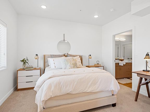 2nd image of 652 Brio Pkwy #312
