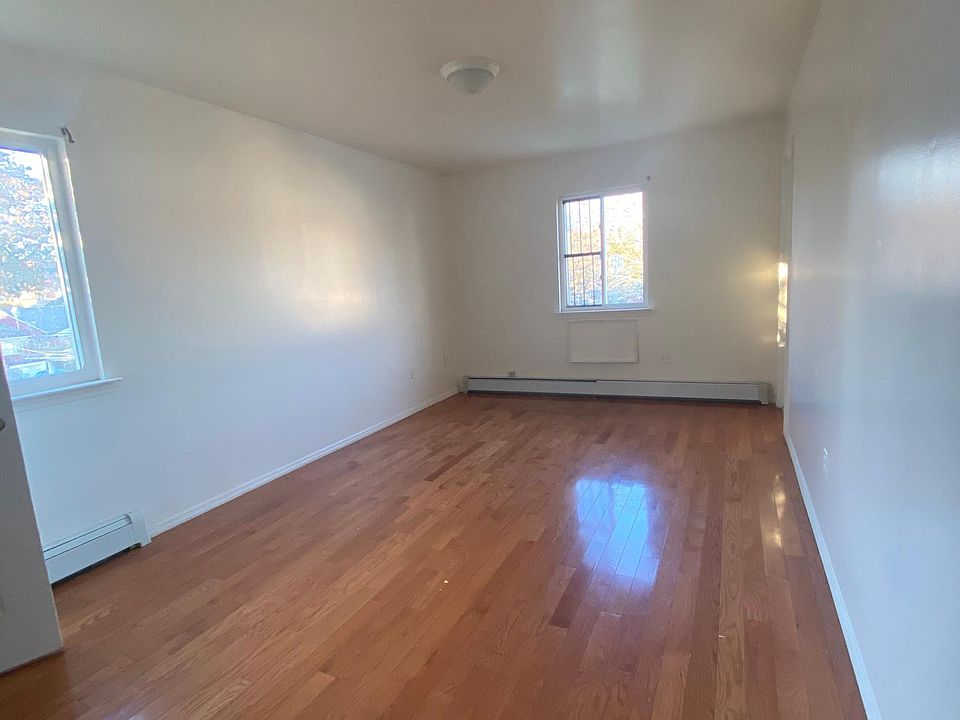 1st image of 2214 Regina Ave Floor 2