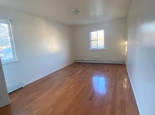 2214 Regina Ave FLOOR 2, Far Rockaway, NY 11691