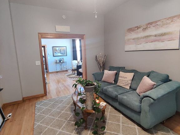2nd image of 10154 S Avenue H #L