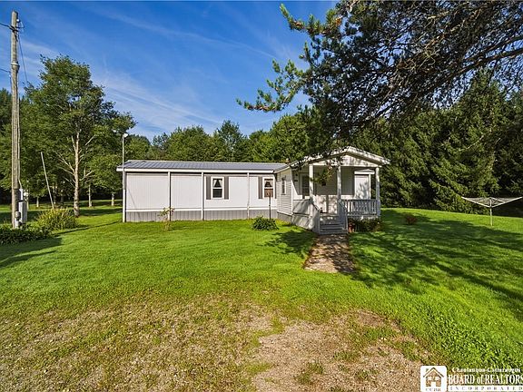 5th image of 1089 Goshen Rd