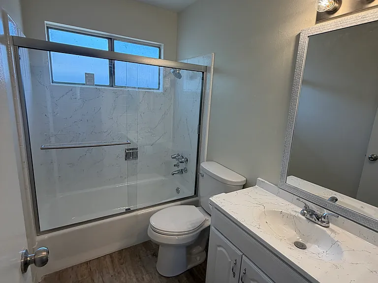 114 Erma Ave — Photo 2