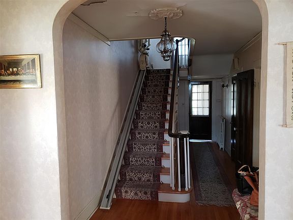 4th image of 71 Pierrepont Ave