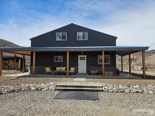 24 Pickett Loop, Challis, ID 83226