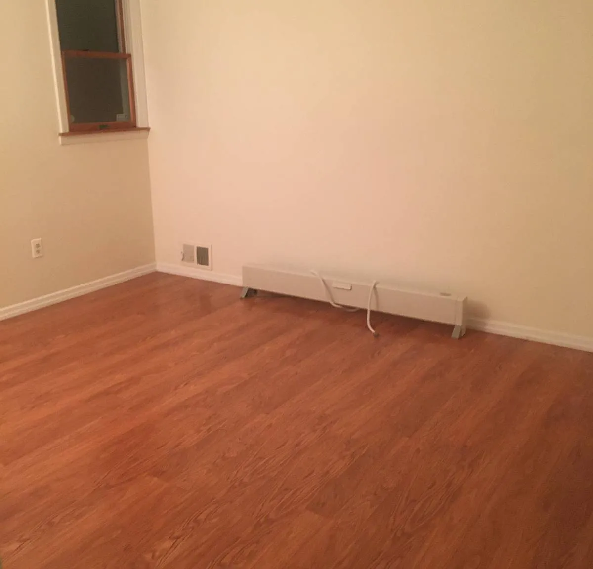 1 bed, 1.0 bath, 900 sqft, $2,000 — Photo 4