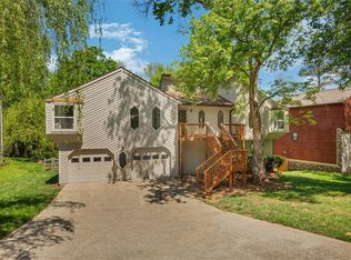 2333 Tapanzee Ln, Lawrenceville, GA 30044