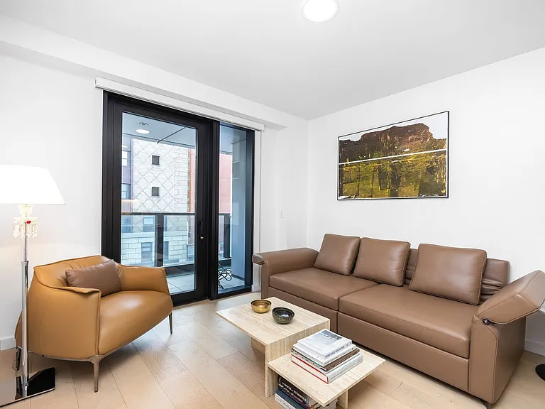 300 W 30th St #4D — Photo 6