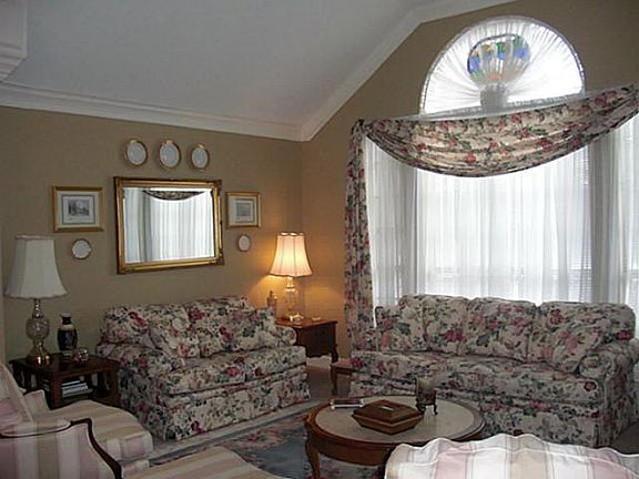 5th image of 3105 Lakeway Dr