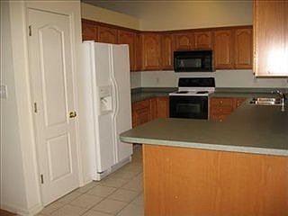 1st image of 2692 Woodlawn Way