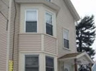 70 Blossom St, Leominster, MA 01453
