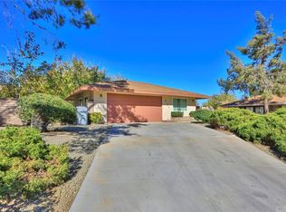 18190 Country Glen Ln, Victorville, CA 92395