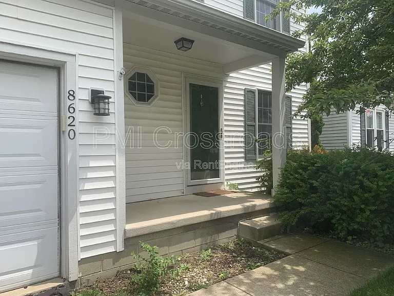 8620 Olenbrook Dr — Photo 3