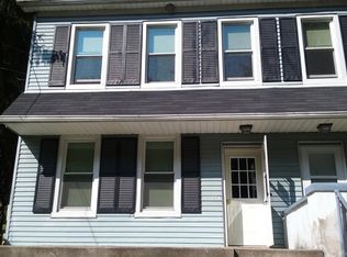 4672 Vera Cruz Rd, Emmaus, PA 18049