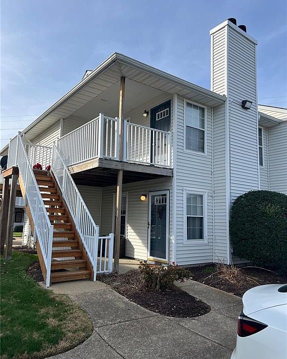 1st image of 433 Shelter Dr