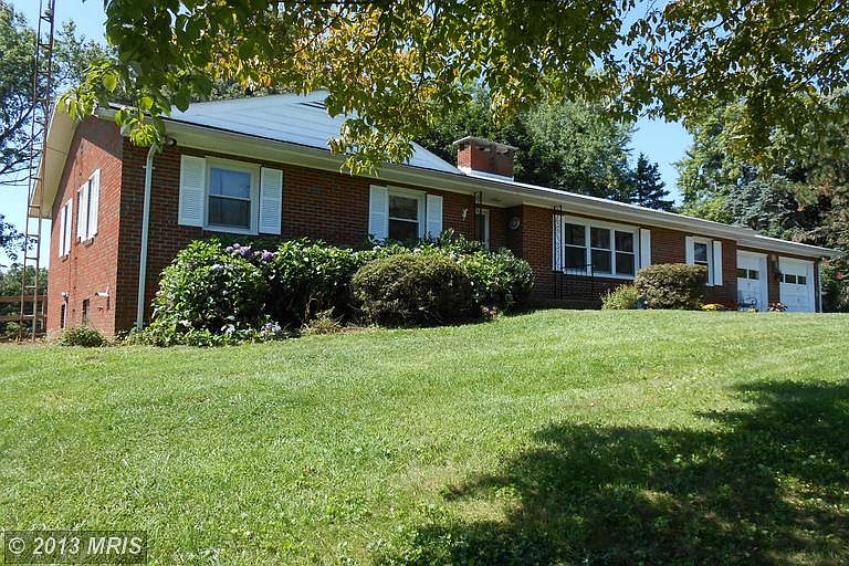 1st image of 13220 Greencastle Pike