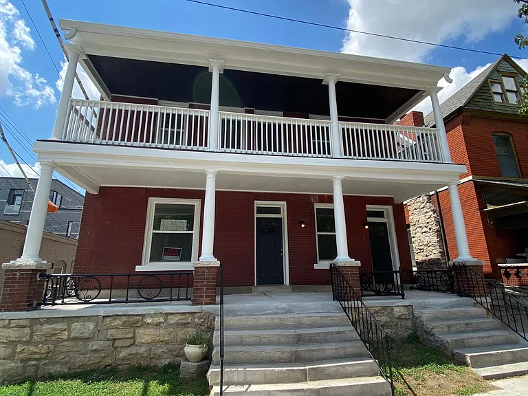 540 Olive St #1 — Photo 2