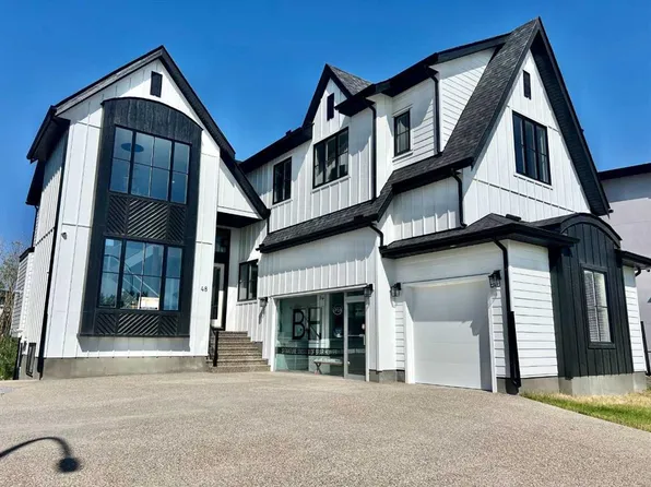 48 SW Rockcliff Ter NW, Calgary, AB T3G 0G5
