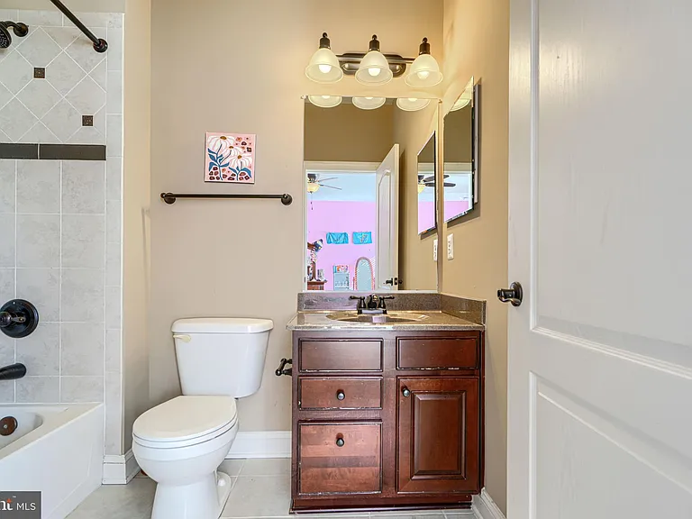 1319 Martin Meadows Dr — Photo 78