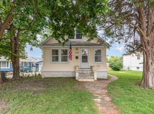 1906 Cora St, Crest Hill, IL 60403