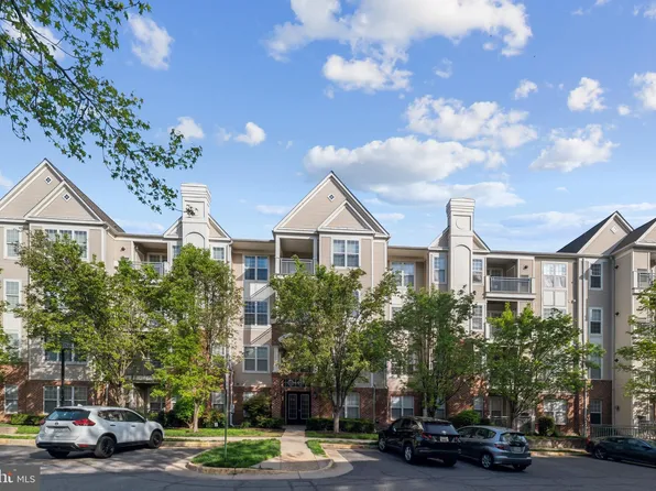 3009 Nicosh Cir Unit 4203, Falls Church, VA 22042
