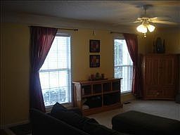 3rd image of 1676 Barrywood Cir E