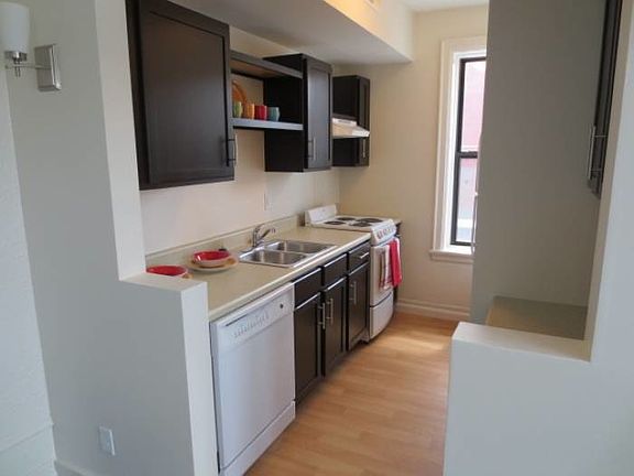 2nd image of 5904 Enright Ave APT 608