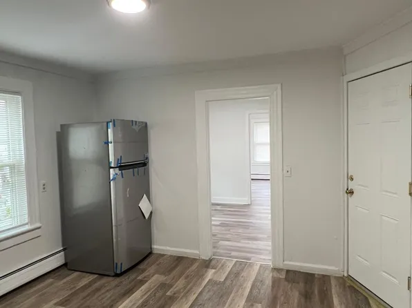 161 Main St #2W, Terryville, CT 06786