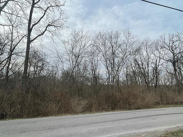 2nd image of 1400 Stephenson Mill Rd
