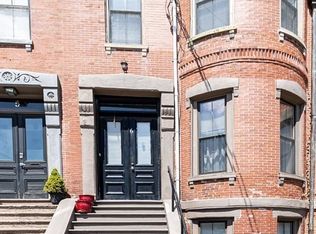 6 Alvah Kittredge Park APT 3, Boston, MA 02119