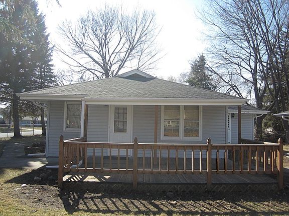 4th image of 6333 Georgia Ave N