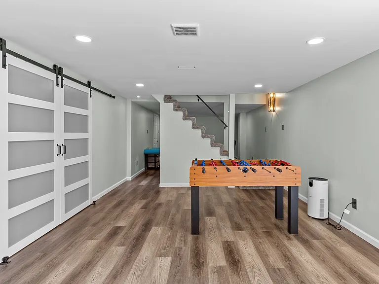 1528 Woodroyal East Dr — Photo 22