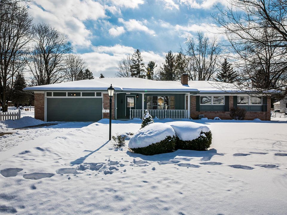 1st image of 1511 Birchwood Dr