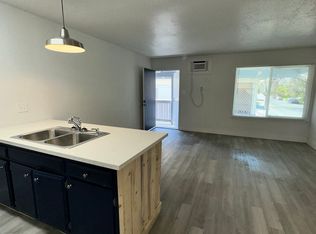 640 W Park St APT A, Stockton, CA 95203