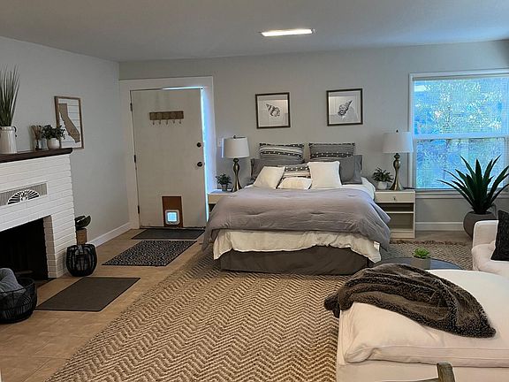Large bright studio