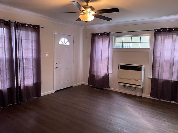 3rd image of 607 W 47th St