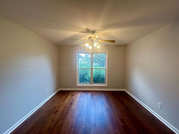5th image of 12594 Hutchins Cir