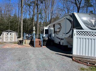 25 Whisper Ln, Vergennes, VT 05491