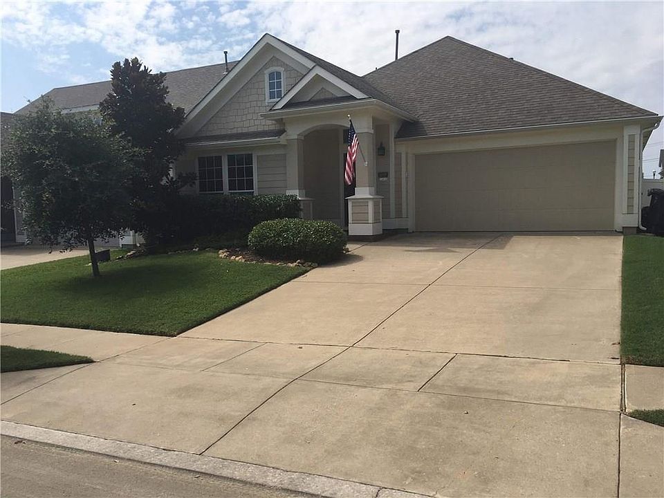 1st image of 5048 Holliday Dr