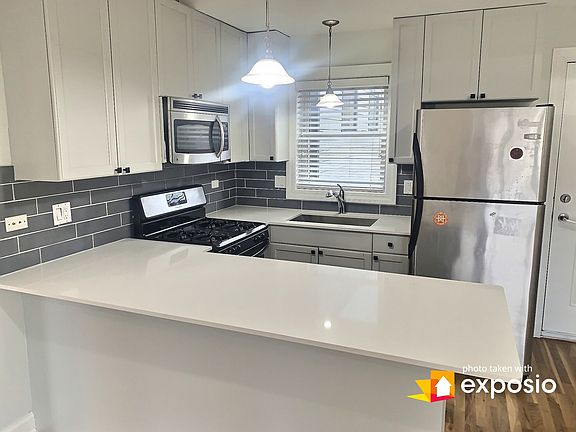 2nd image of 4405 N Damen Ave APT 2E