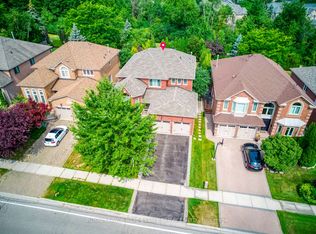 1387 Bayshire Dr, Oakville, ON L6H 6E7