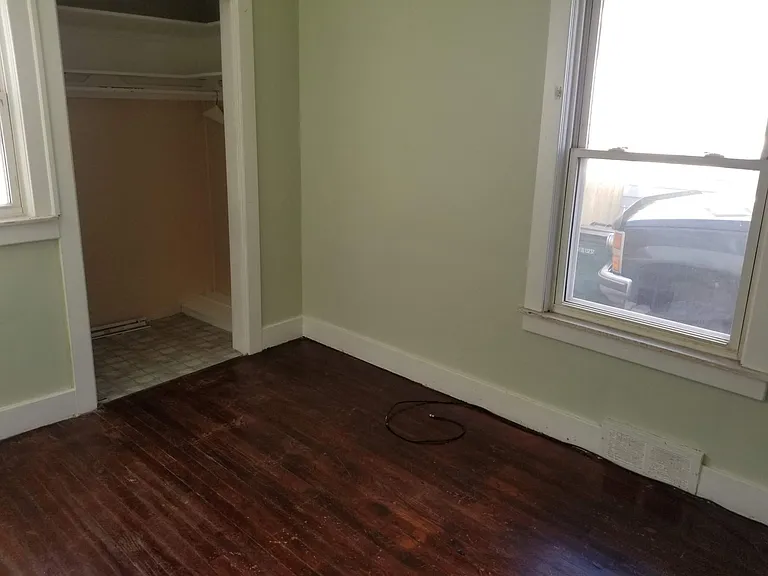67 W Garfield Ave — Photo 4