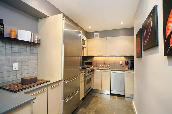Sold by Corcoran | media 6