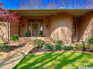723 Mullins Hill Cir SE, Huntsville, AL 35802