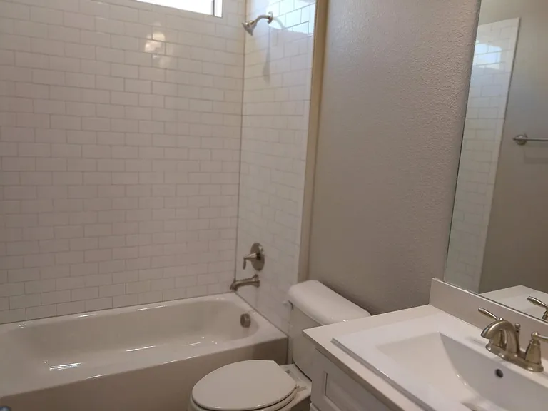 1513 Gallant Fox Dr — Photo 5
