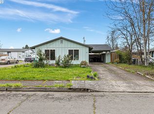 428 34th St, Springfield, OR 97478