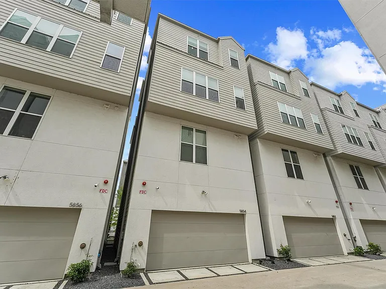 5854 E Post Oak Ln — Photo 26