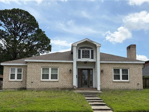 4737 Bancroft Dr, New Orleans, LA 70122