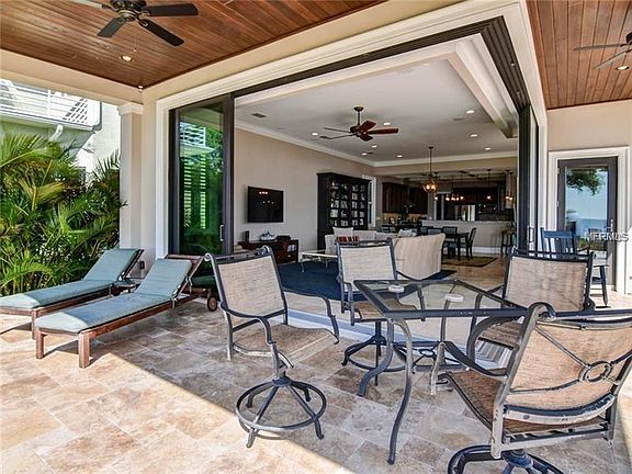 4th image of 815 N Bayshore Dr