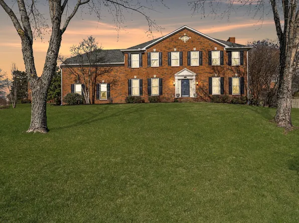 348 Springhouse Cir, Franklin, TN 37067